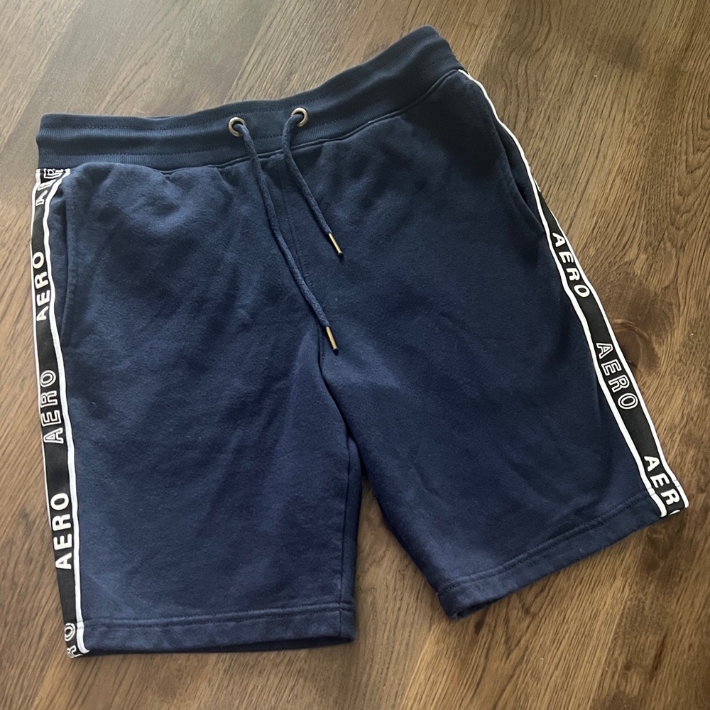 Aeropostale Men's Navy Shorts With Pockets XS